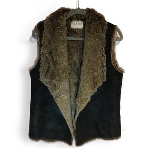 Velvet by Graham & Spencer Medium Suede & Faux Fur